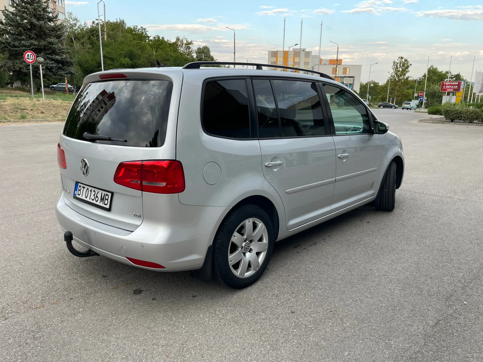 VW Touran 1, 6TDI 7места - изображение 6