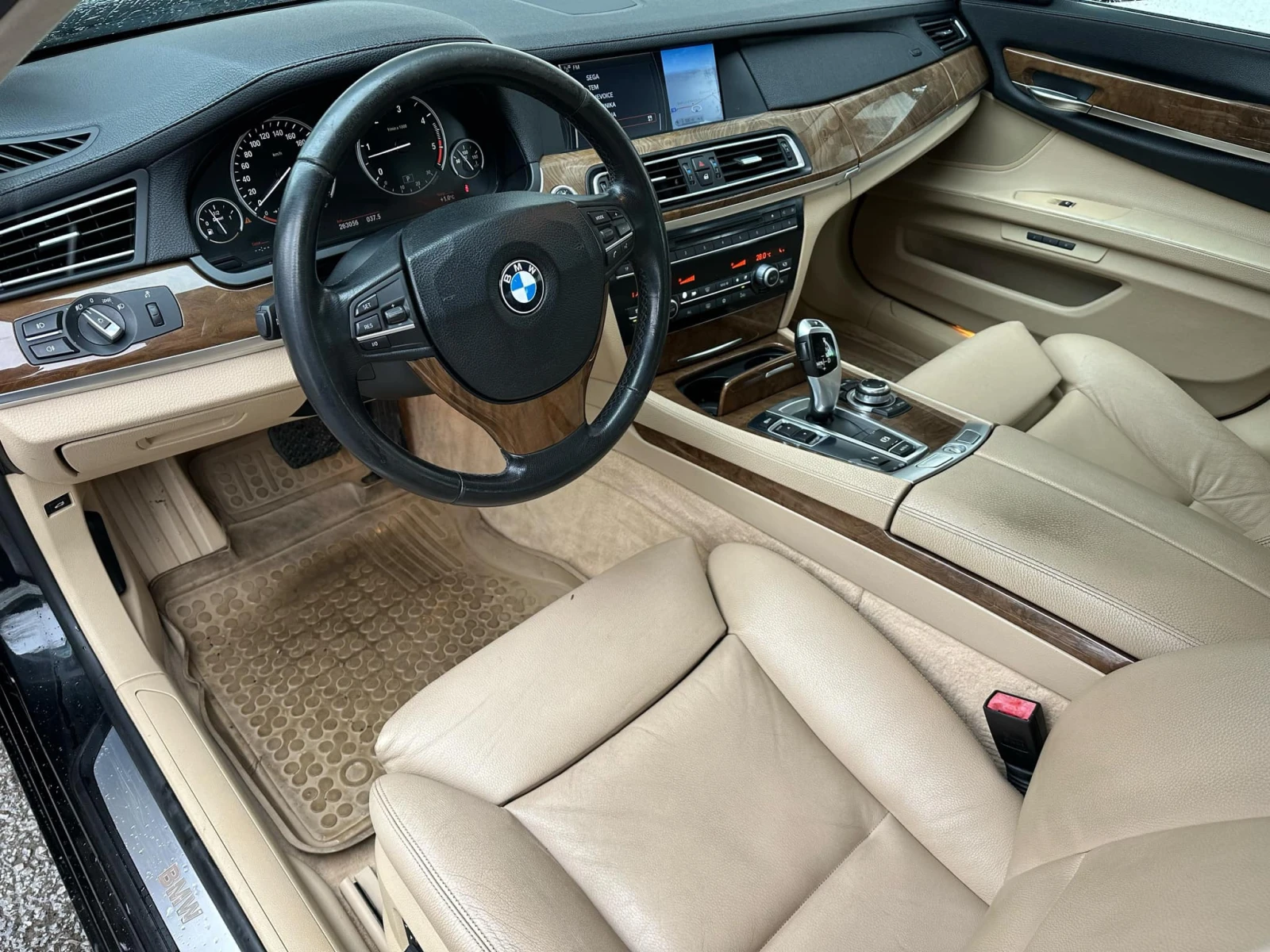 BMW 730 d / 3 TV / КАМЕРА / РЕГИСТРИРАН - изображение 9