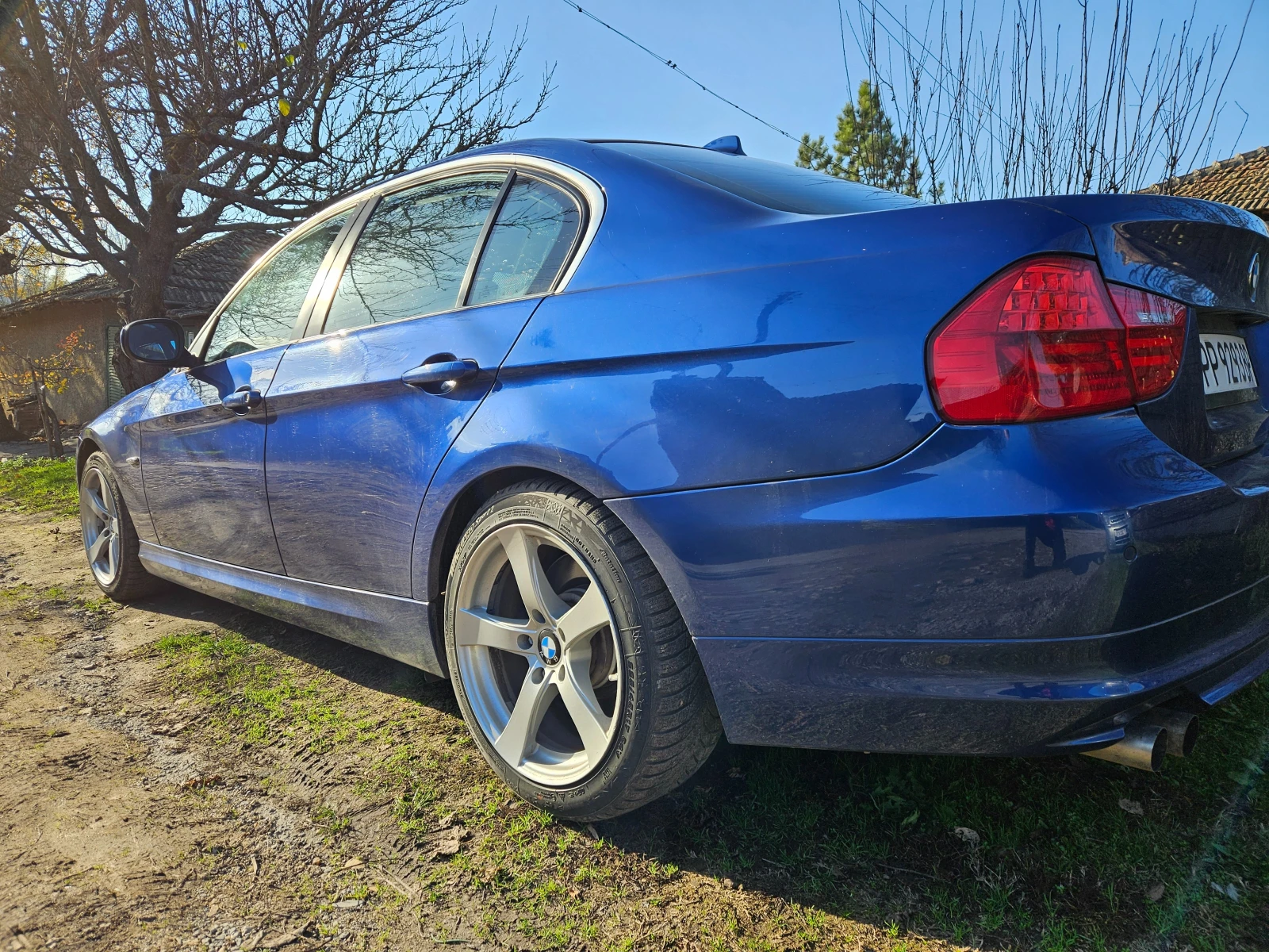 BMW 325  3.0 197 к.с М 57 - изображение 10