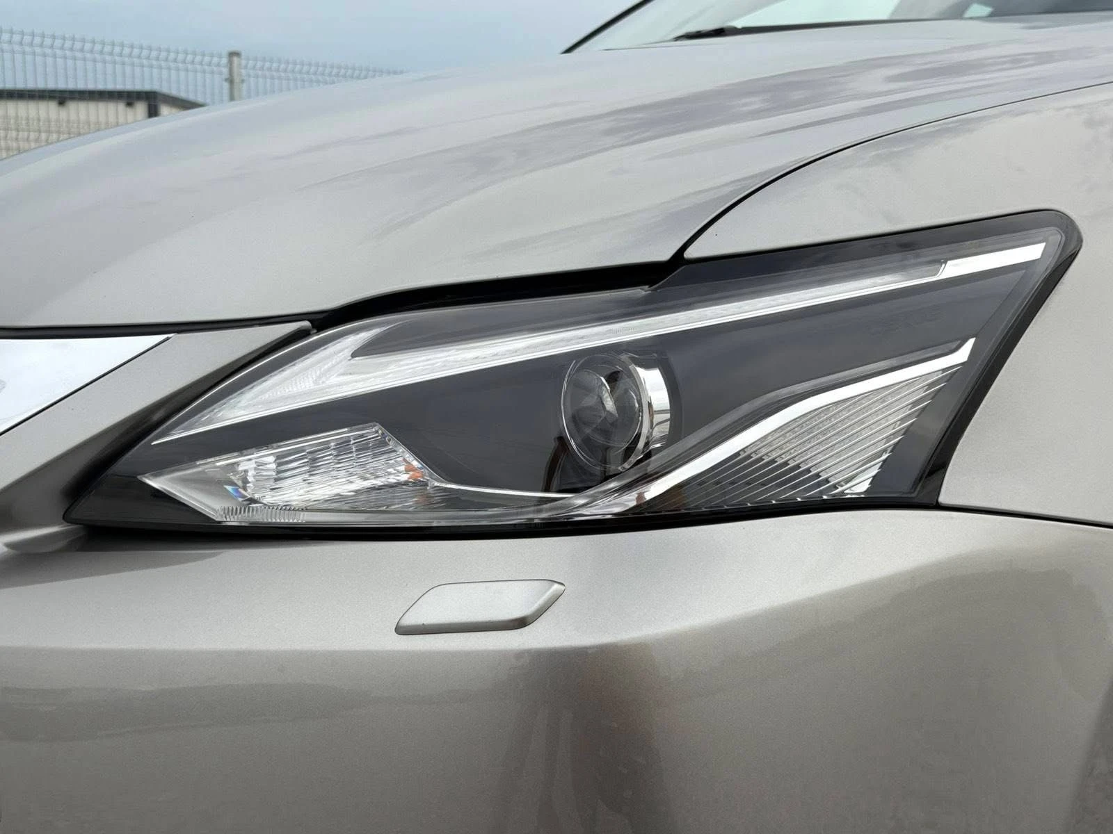 Lexus CT 200h 90.000km Италия! - изображение 9