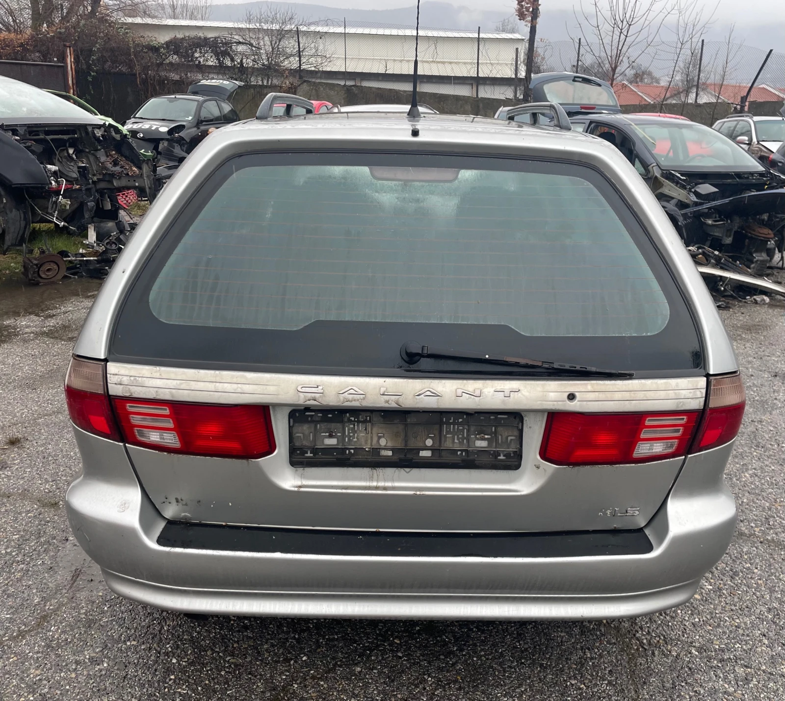 Mitsubishi Galant 2.0 i - изображение 4