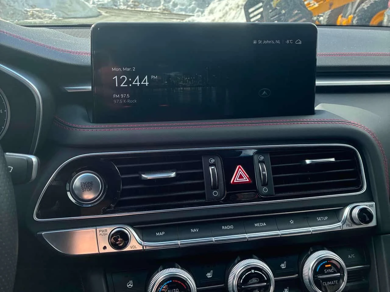 Genesis G70 * 3.3T Sport * DISTRONIC* ���������* 360������* *  | Mobile.bg � ����������� 9