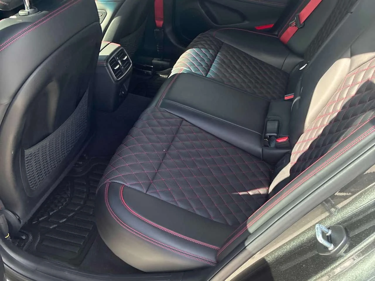 Genesis G70 * 3.3T Sport * DISTRONIC* ���������* 360������* *  | Mobile.bg � ����������� 13