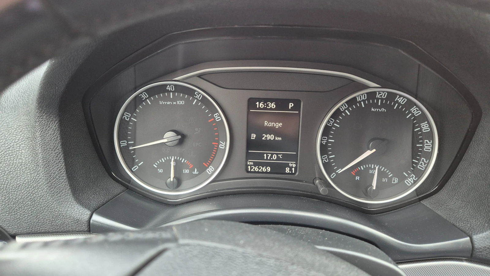 Skoda Octavia II генерация, снимка 8 - Автомобили и джипове - 53720437