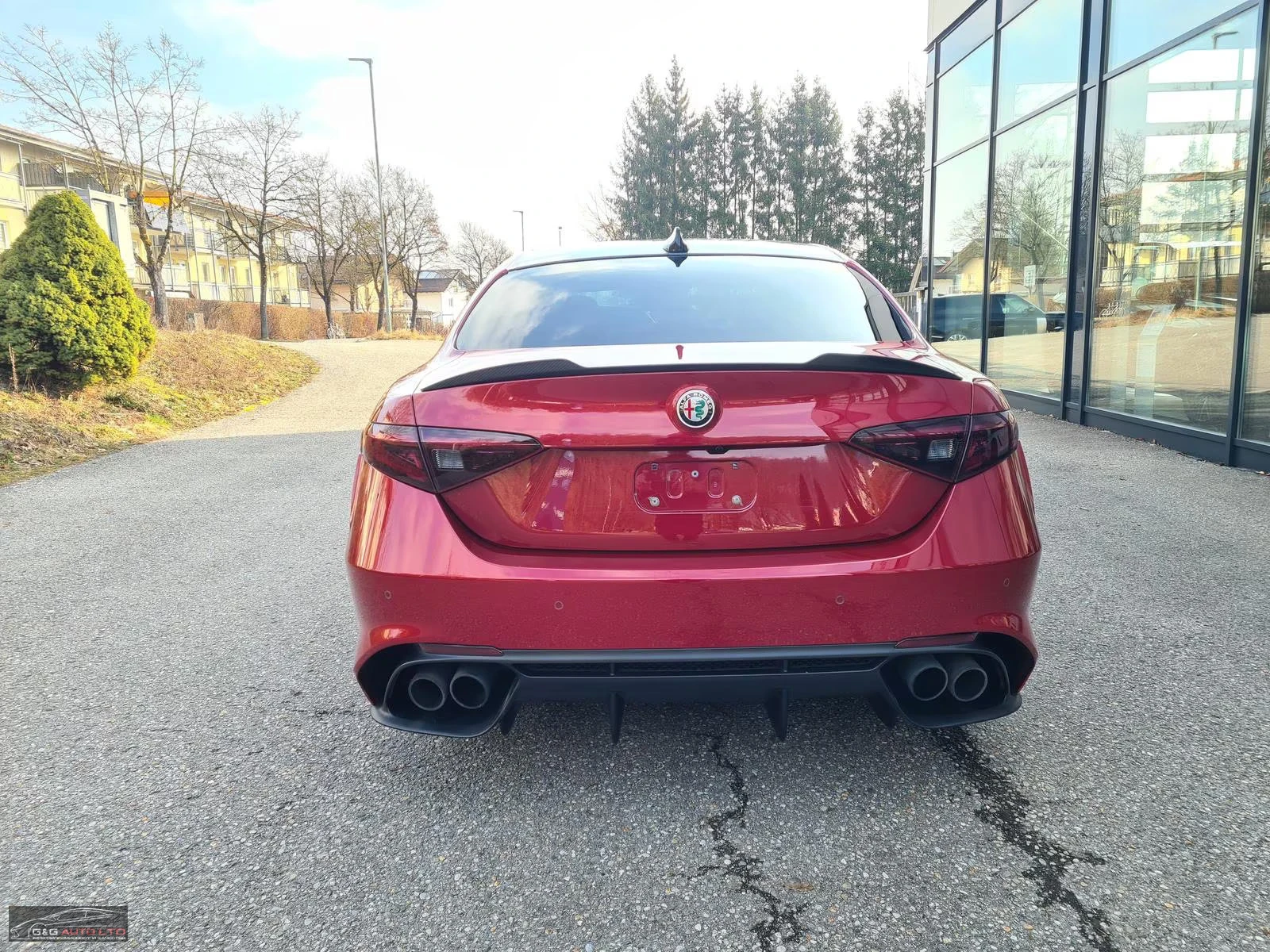 Alfa Romeo Giulia 2.9/V6/510HP/QUADRIFOGLIO/CARBON/H&K/CAM/ACC/146z | Mobile.bg � ����������� 8