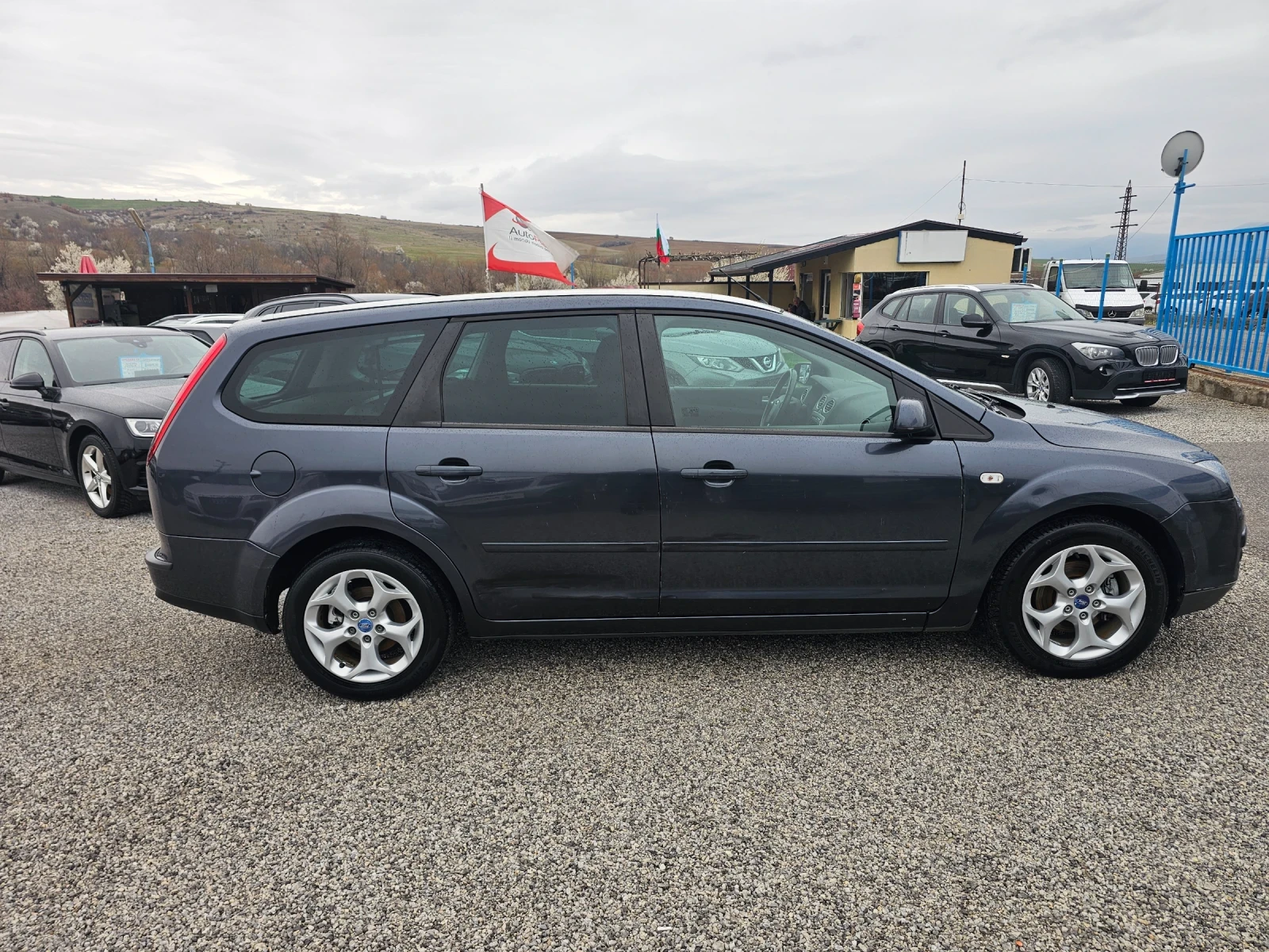 Ford Focus 1.6 tdci  90kc, снимка 7 - Автомобили и джипове - 54038012