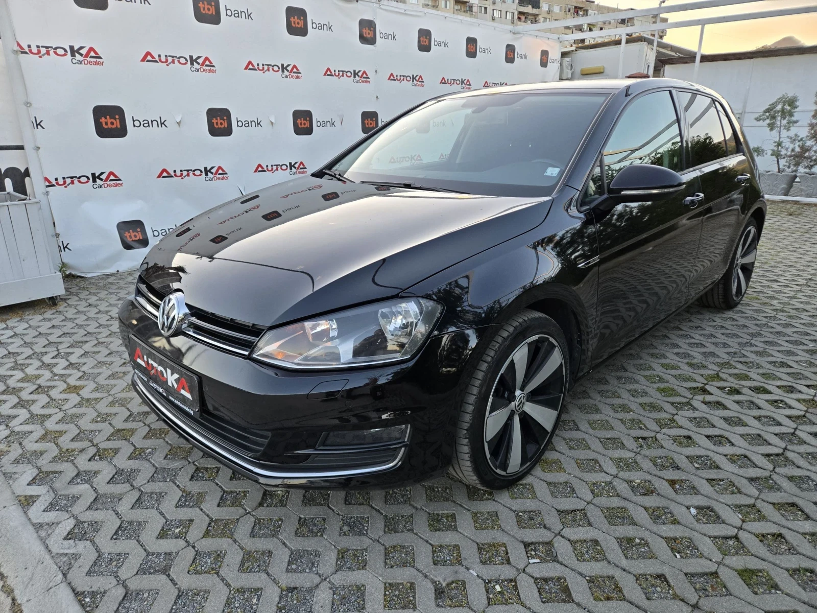 VW Golf 2.0TDI-150кс= АВТОМАТ= LOUNGE= NAVI= ПОДГРЕВ= CRUI, снимка 6 - Автомобили и джипове - 54347888