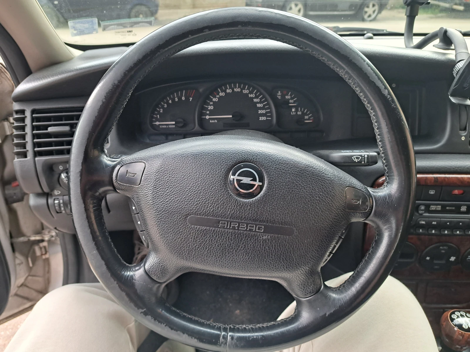 Opel Vectra 1.6.  16V , снимка 7 - Автомобили и джипове - 54658085