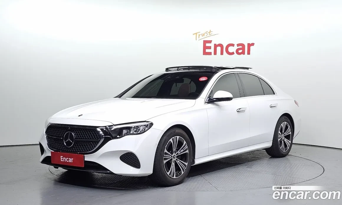 Mercedes-Benz E 200 * DIS * ОБДУХ * 360 * ПАНО