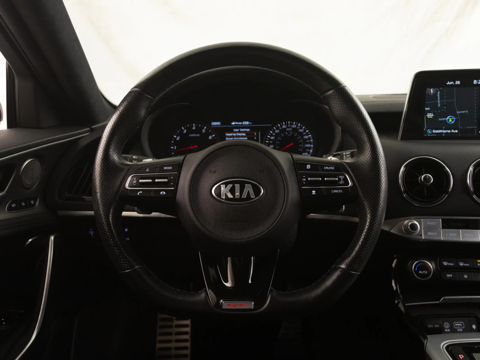 Kia Stinger GT Limited , снимка 11 - Автомобили и джипове - 55102565