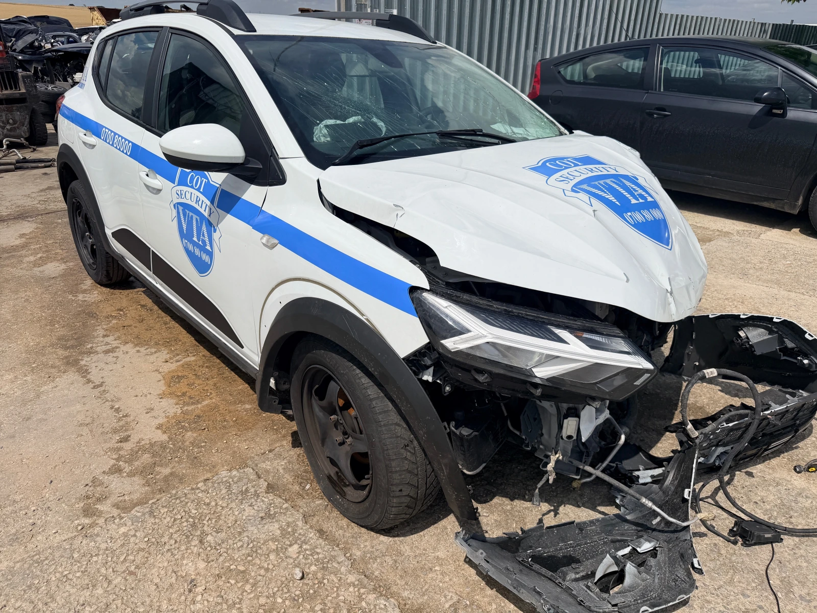 Dacia Sandero 1.0 TCe, снимка 2 - Автомобили и джипове - 55236622