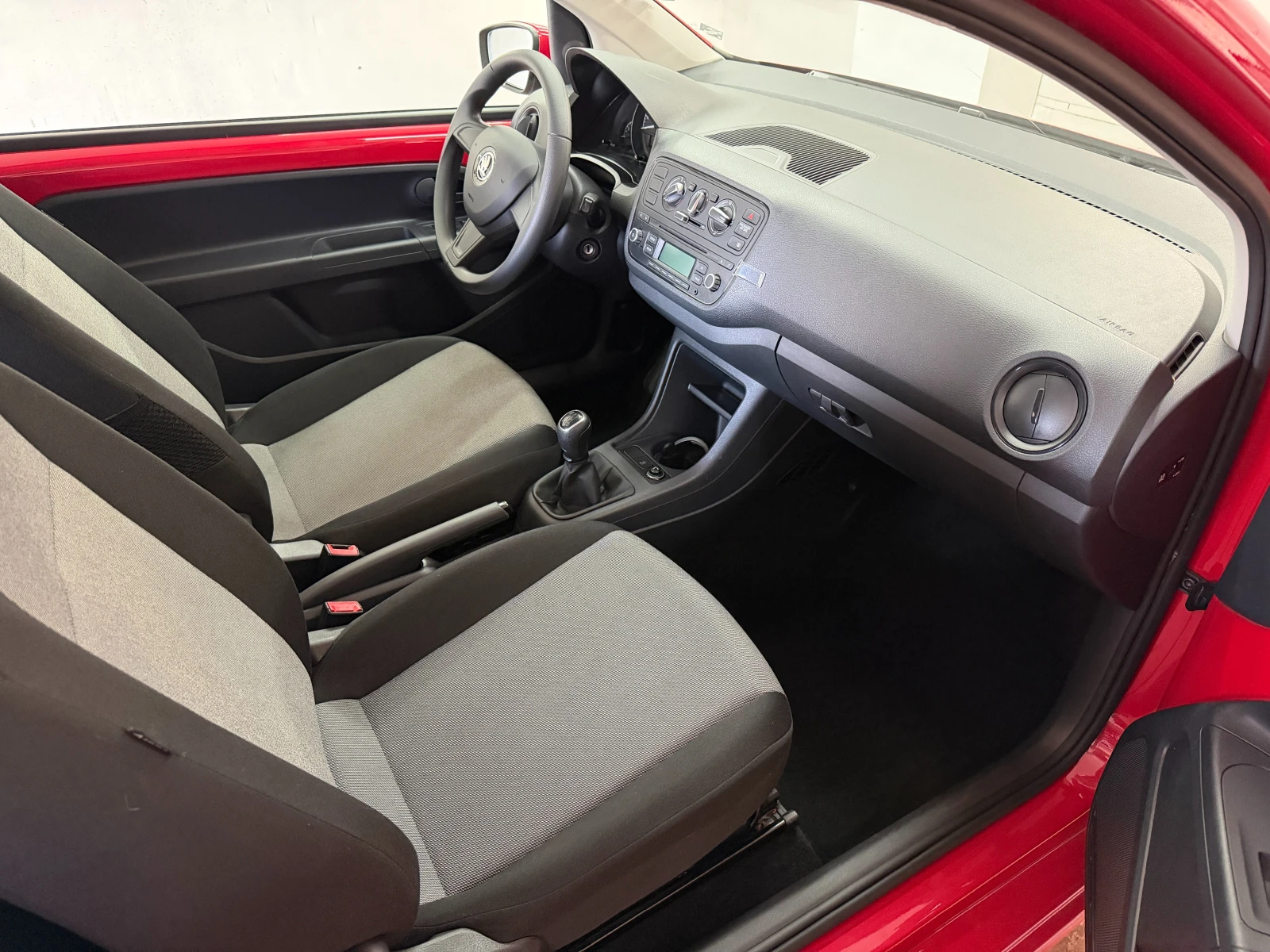 Skoda Citigo 1.0MPI, снимка 9 - Автомобили и джипове - 55333066