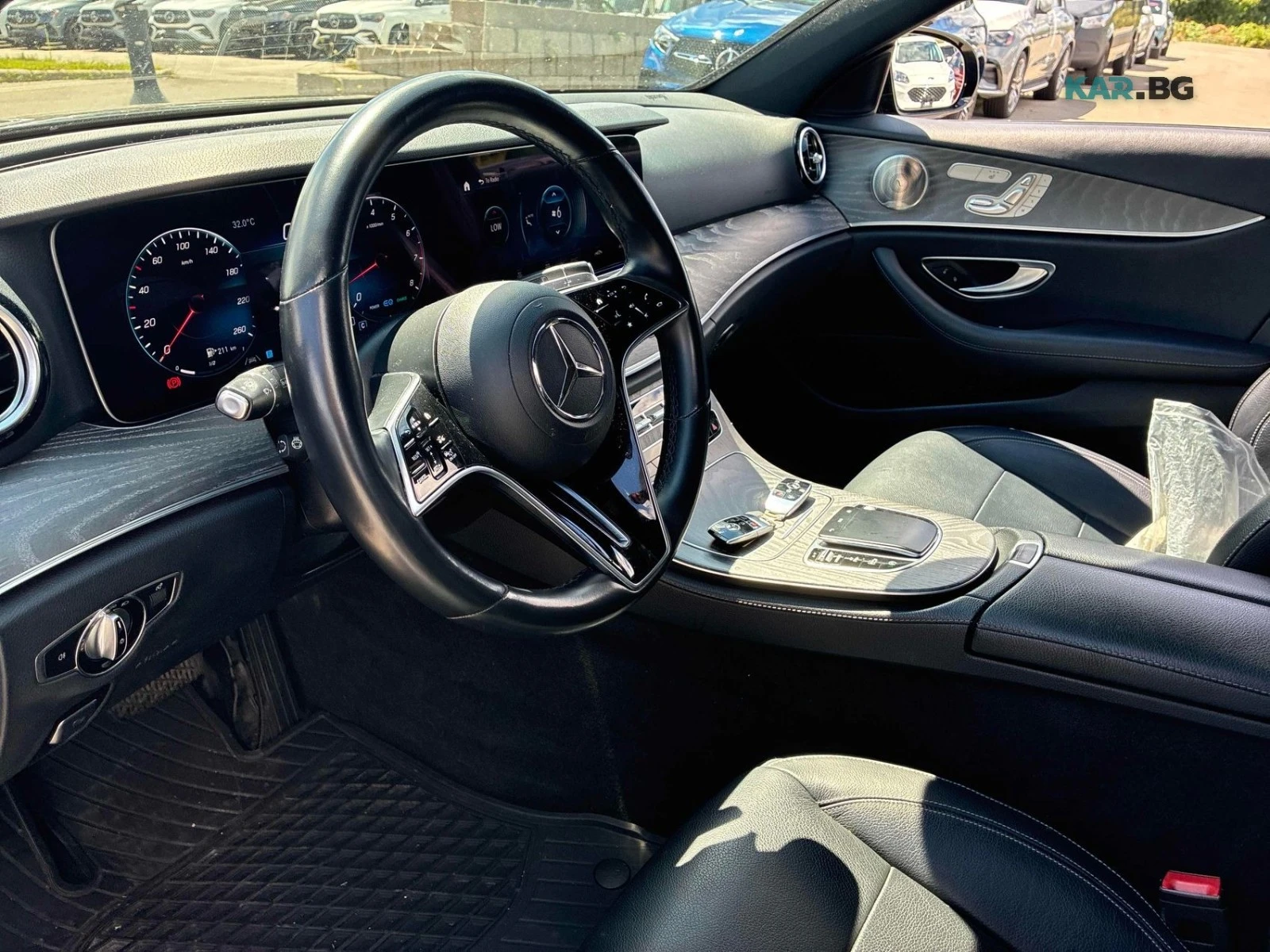 Mercedes-Benz E 450 ПОДГРЕВ* КАМЕРА* KEYLESS* BURMESTER, снимка 7 - Автомобили и джипове - 55748829