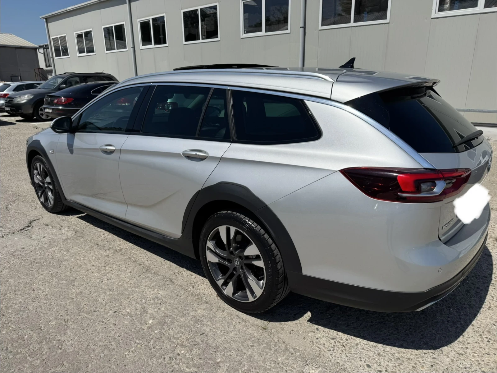 Opel Insignia, снимка 3 - Автомобили и джипове - 56129594