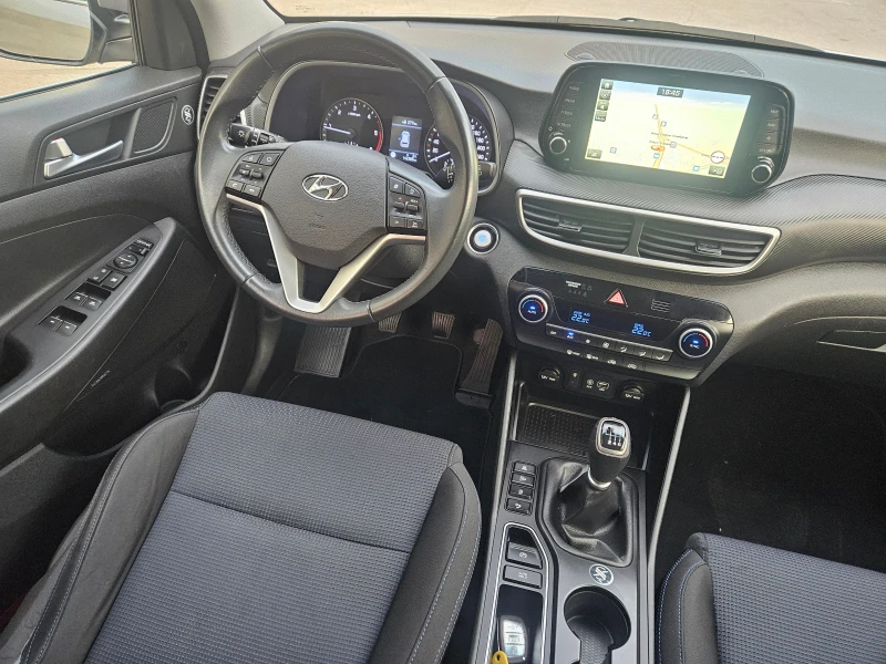 Hyundai Tucson 1.6d-Face-Navi-Led, снимка 13 - Автомобили и джипове - 49235337