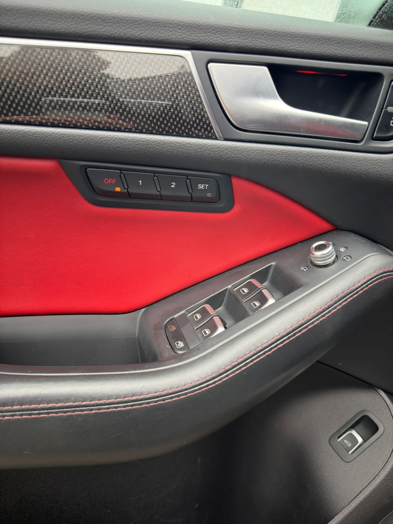 Audi SQ5 НАЛИЧЕН, снимка 13 - Автомобили и джипове - 52275726