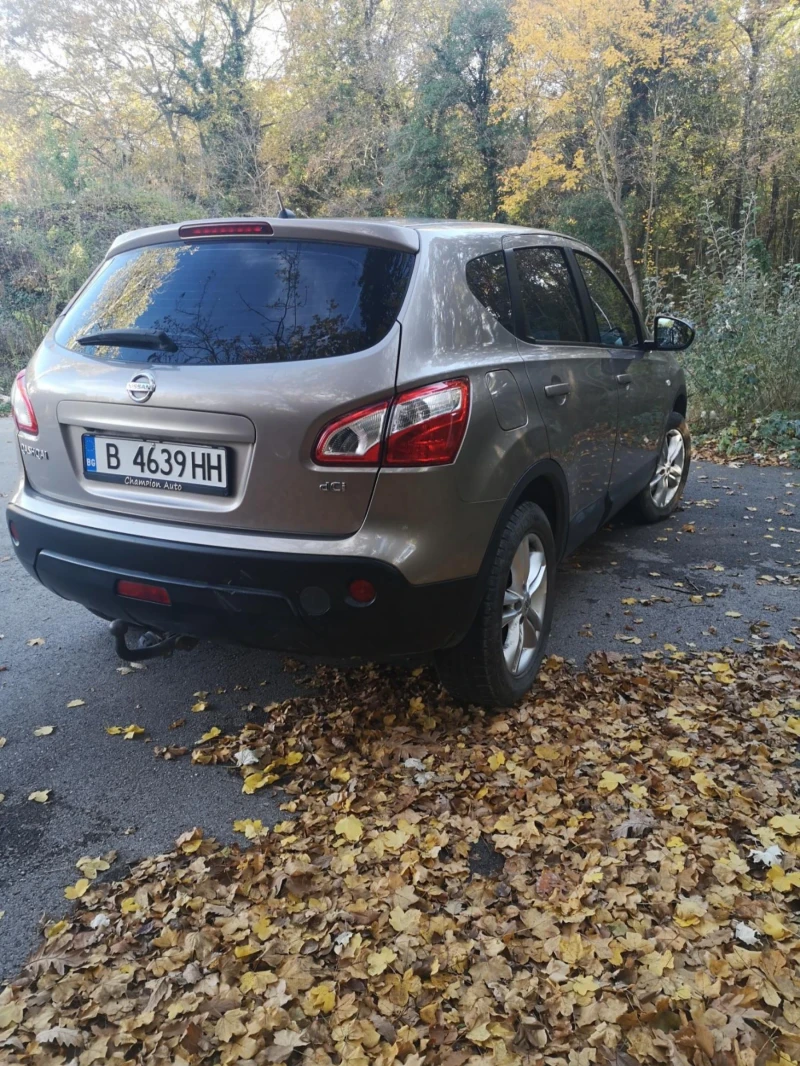 Nissan Qashqai, снимка 5 - Автомобили и джипове - 52318333