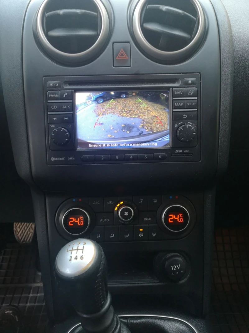 Nissan Qashqai, снимка 8 - Автомобили и джипове - 52318333