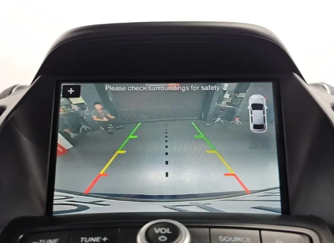 Ford Kuga 2.0 TDCI Trendy, снимка 14 - Автомобили и джипове - 52751202