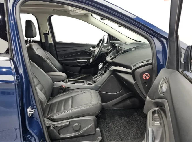 Ford Kuga 2.0 TDCI Trendy, снимка 11 - Автомобили и джипове - 52751202