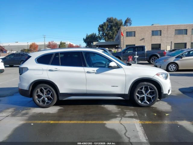 BMW X1 ПОДГРЕВ* КАМЕРА* КЕЙЛЕС* LANE* ASSIST, снимка 13 - Автомобили и джипове - 53124728