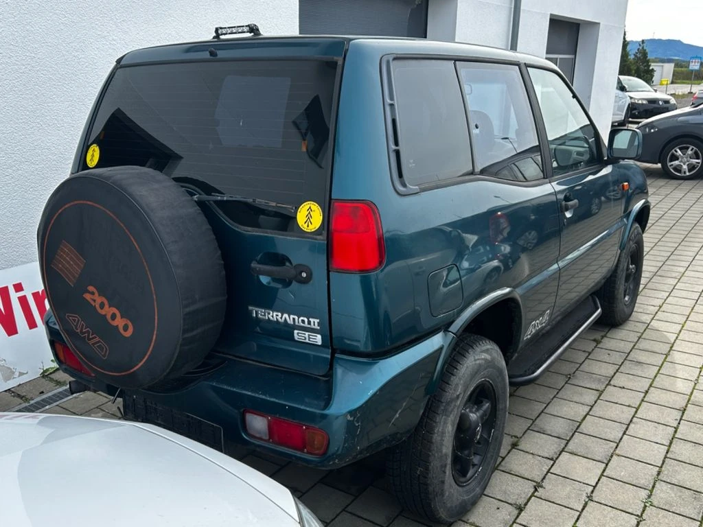 Nissan Terrano 4x4 бензин  - изображение 4