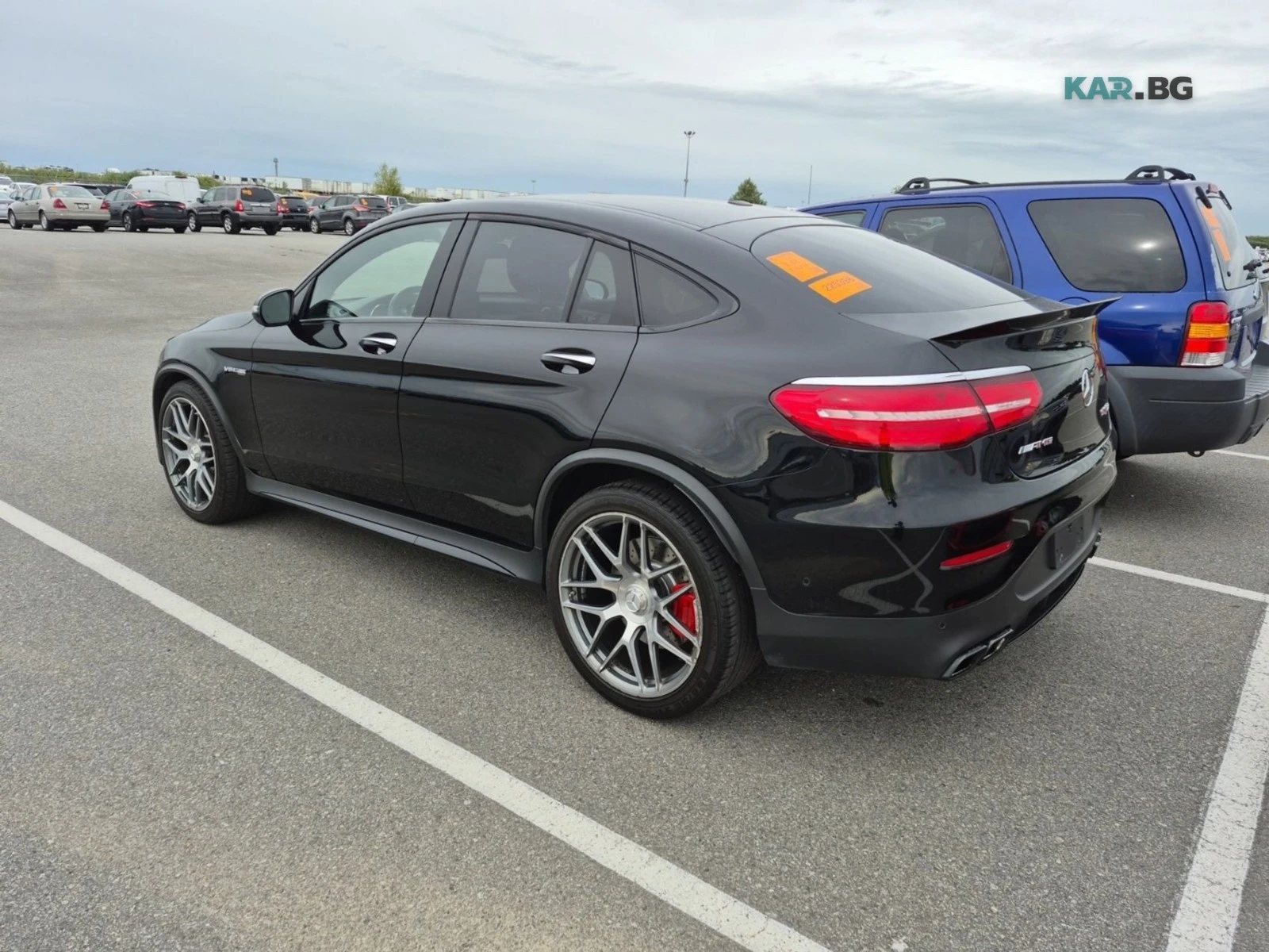 Mercedes-Benz GLC 63 AMG S * AвтоКредит * (ЦЕНА ДО БГ), снимка 4 - Автомобили и джипове - 54826547