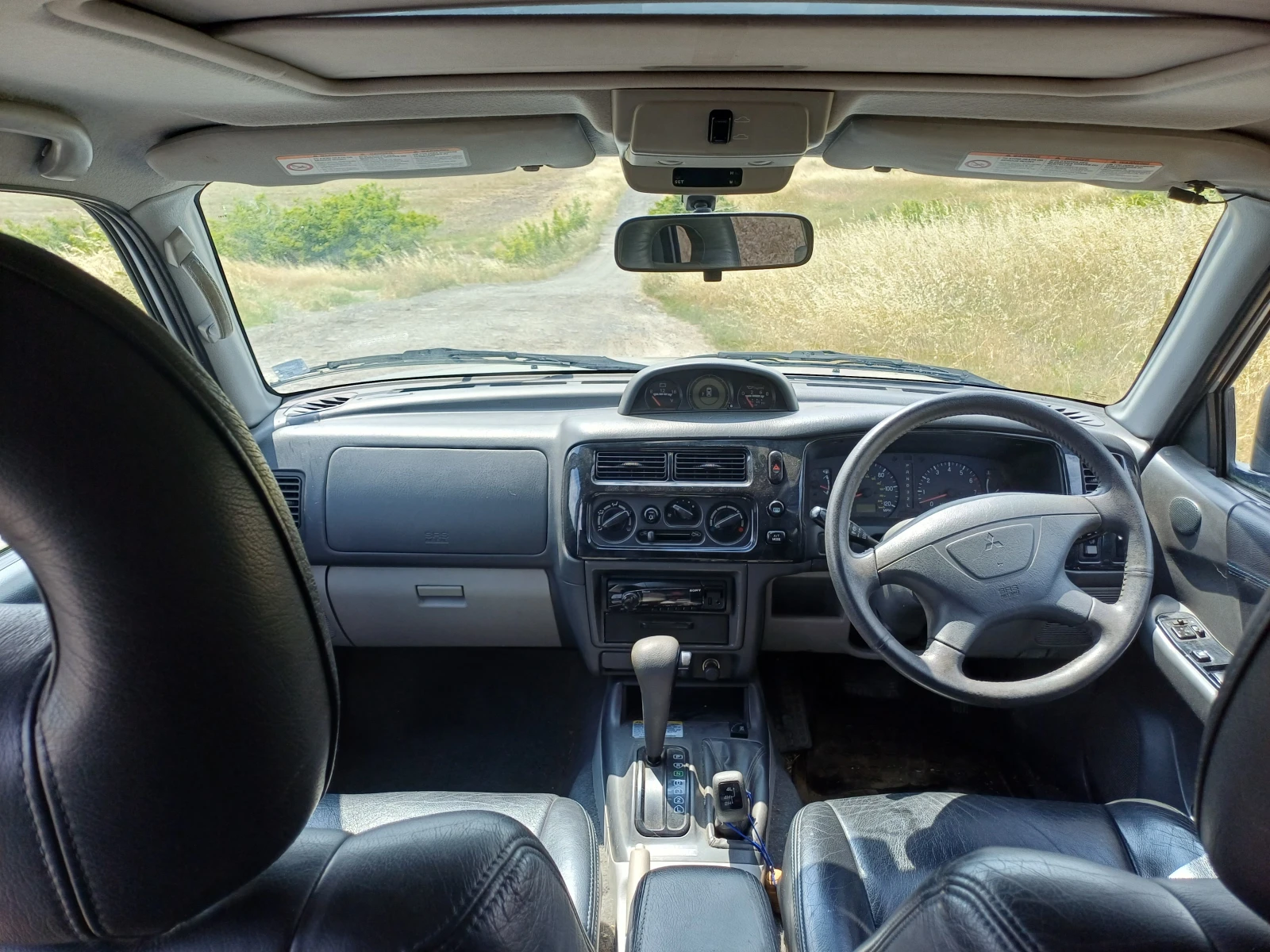 Mitsubishi Pajero sport, снимка 11 - Автомобили и джипове - 54883737