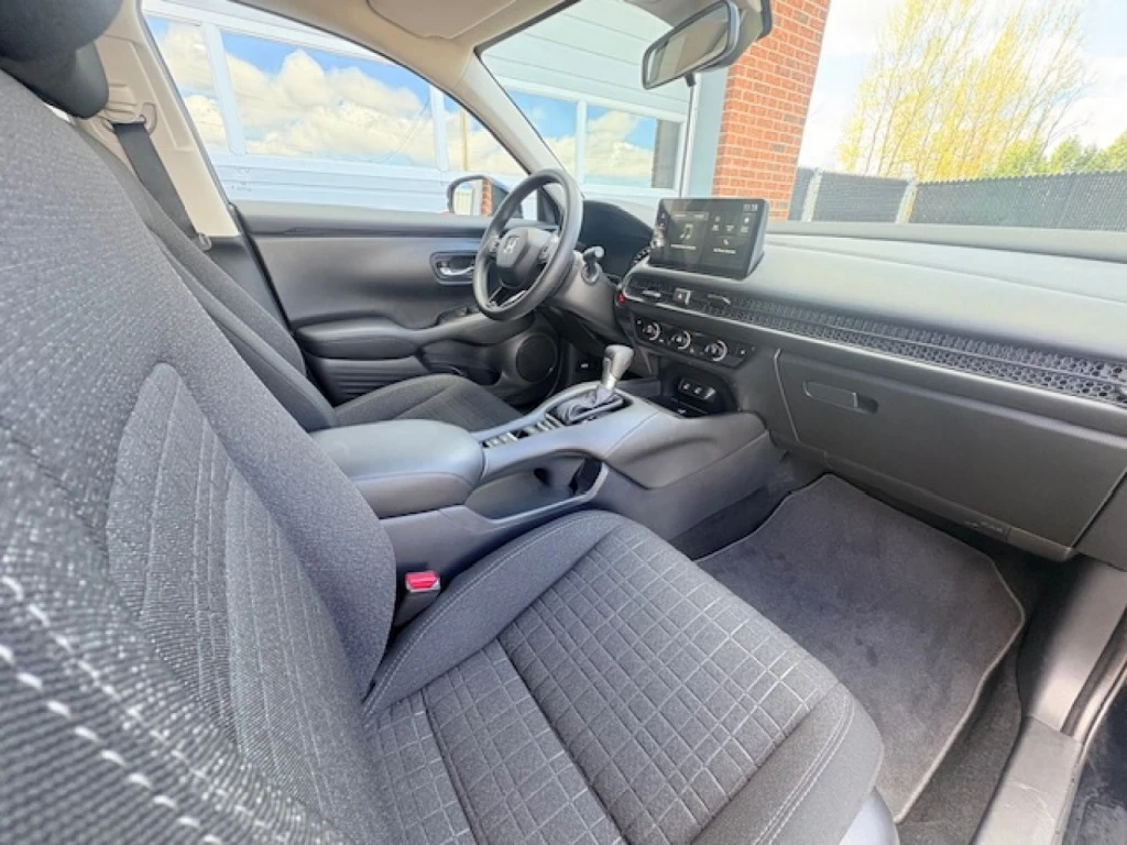 Honda Hr-v LX , снимка 9 - Автомобили и джипове - 54944799