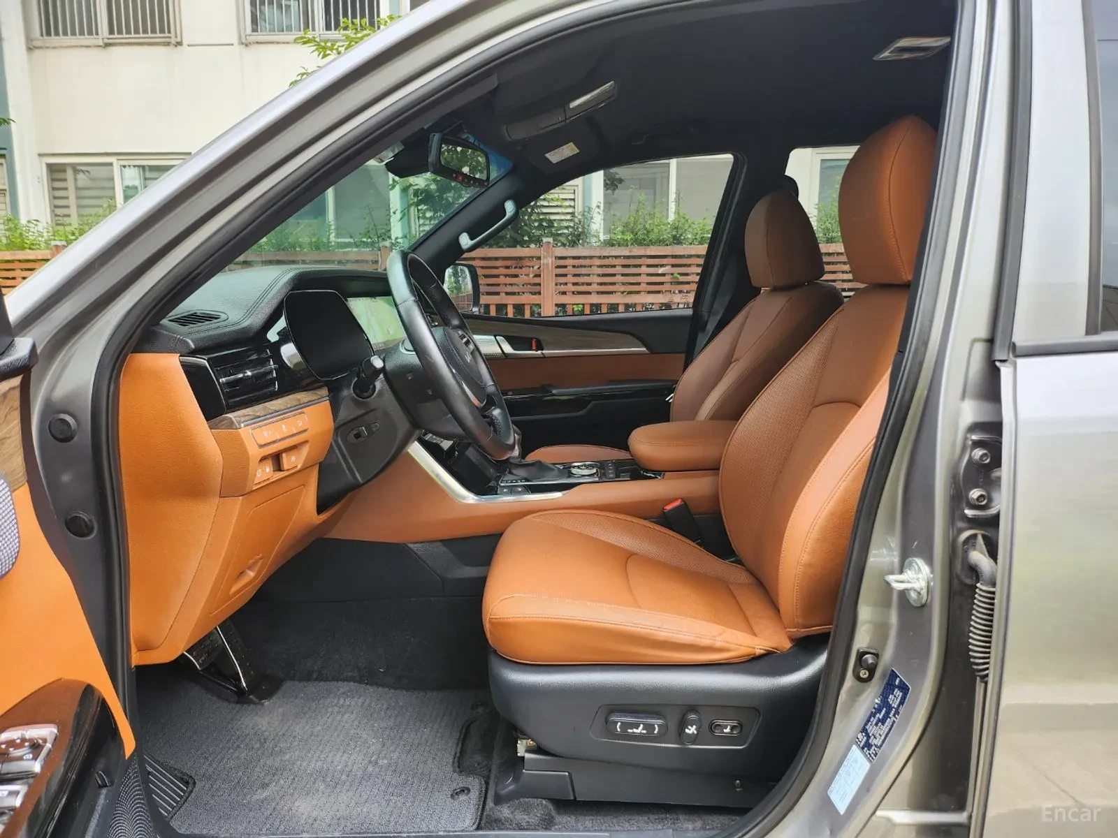 Kia Mohave, снимка 9 - Автомобили и джипове - 55057066