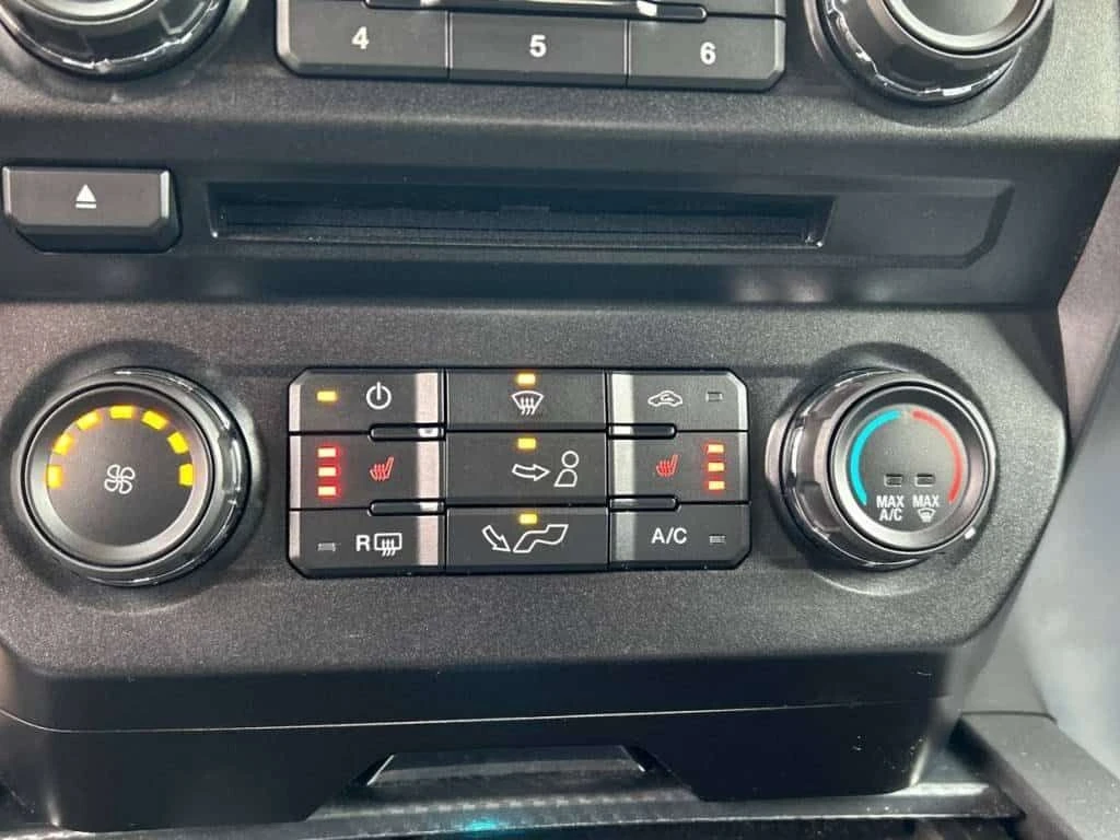 Ford F150 * 4WD SuperCrew Box * АВТОКРЕДИТ* , снимка 11 - Автомобили и джипове - 55164511