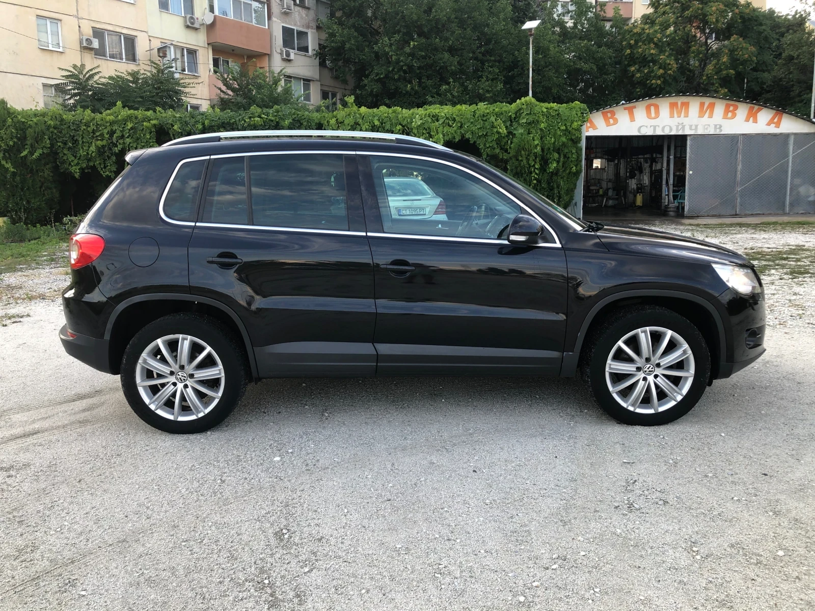 VW Tiguan 2.0 * 4x4* , снимка 5 - Автомобили и джипове - 55231881