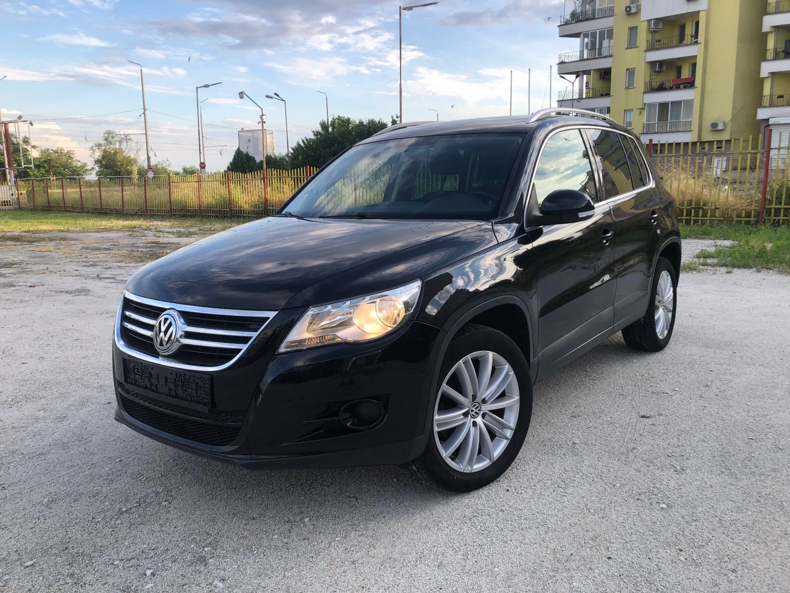 VW Tiguan 2.0 * 4x4* 