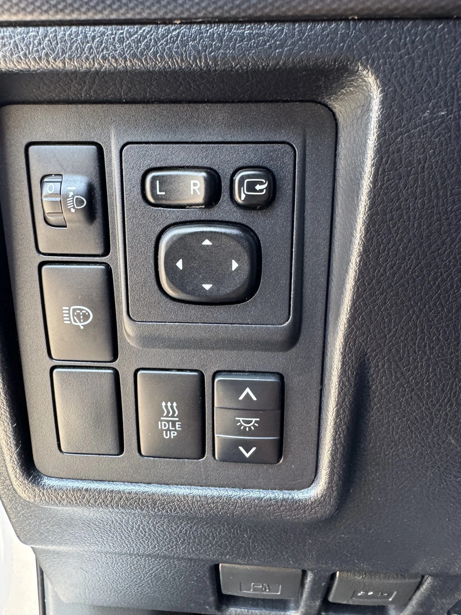 Toyota Land cruiser LAND CRUISER 150 3.0 D-4D, снимка 12 - Автомобили и джипове - 55769017