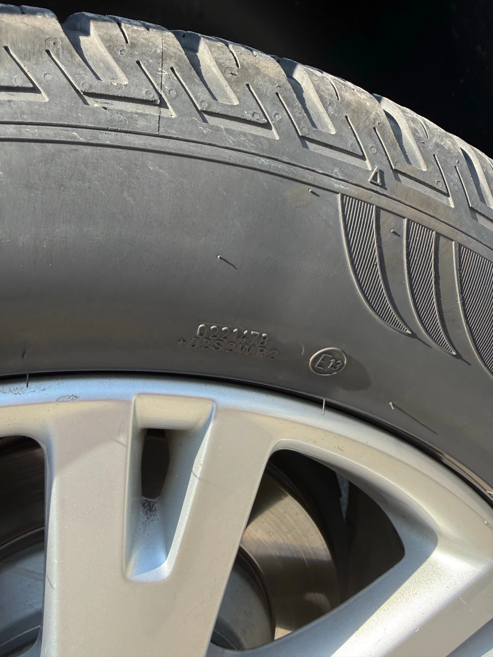 VW Touareg, снимка 14 - Автомобили и джипове - 55954461