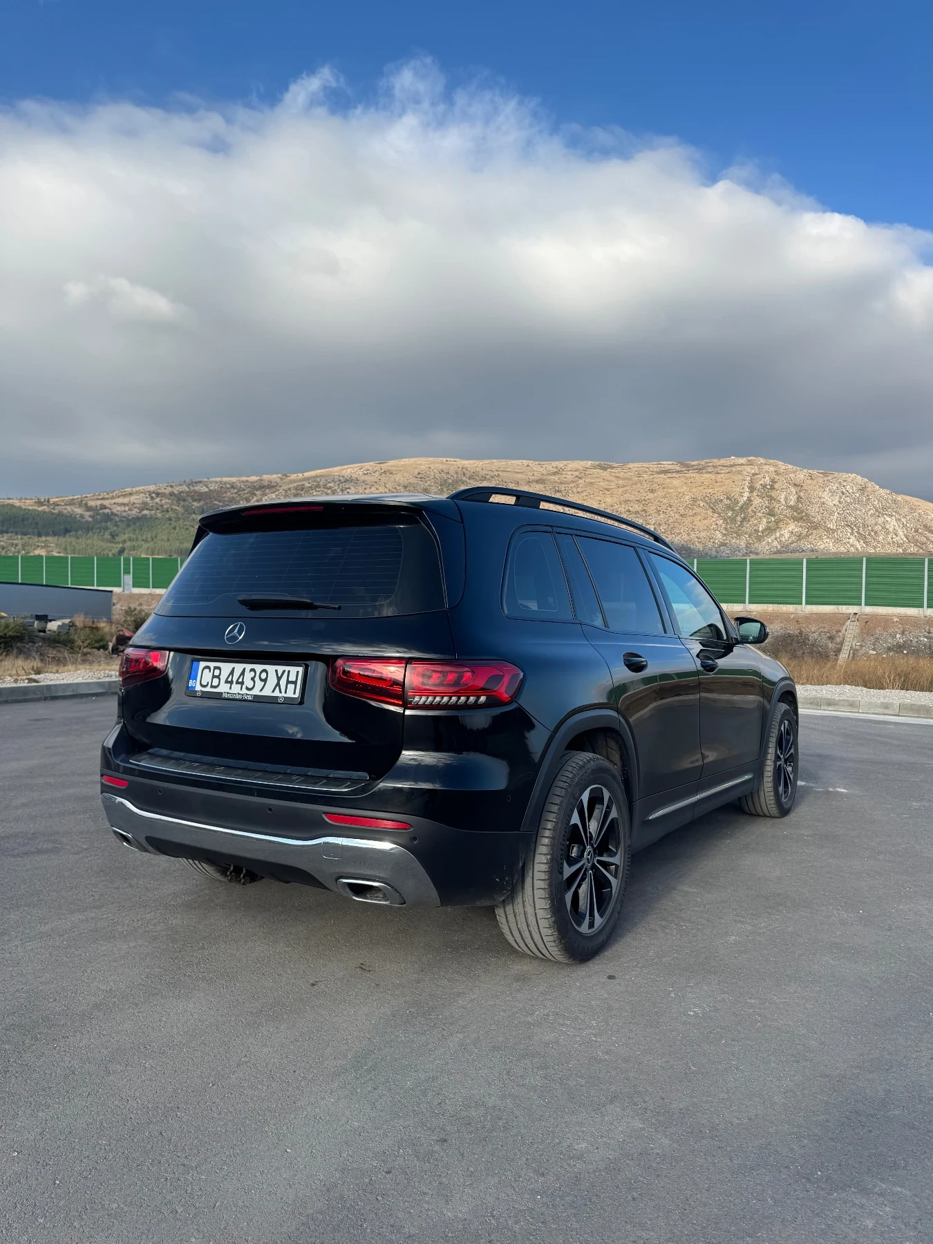 Mercedes-Benz GLB 200, снимка 2 - Автомобили и джипове - 56571134