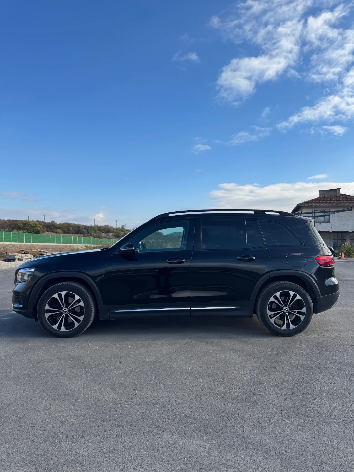 Mercedes-Benz GLB 200, снимка 4 - Автомобили и джипове - 56571134