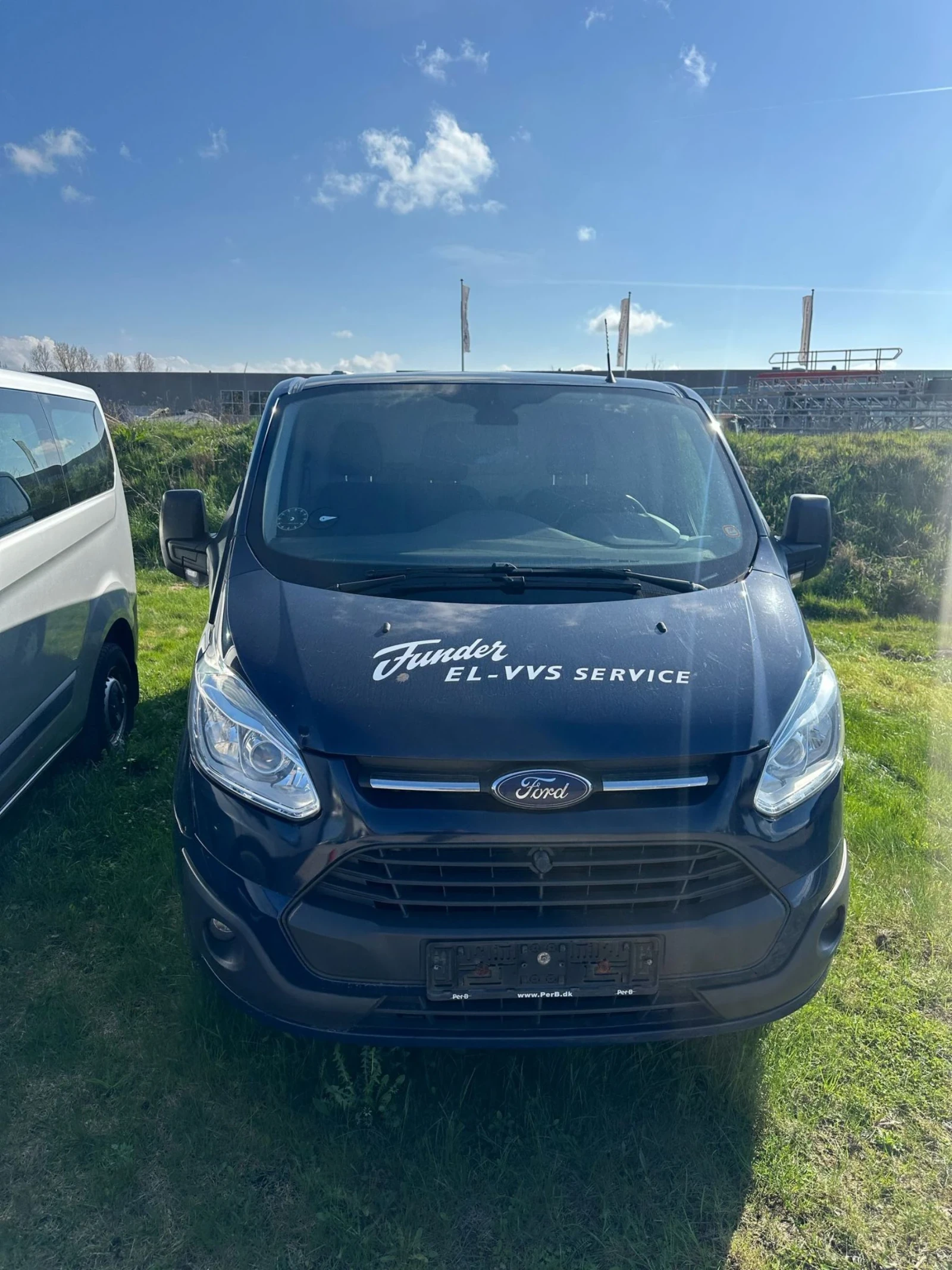 Ford Transit Custom H1 L2 /  2.2d / 6M / AC / EU5 - изображение 2