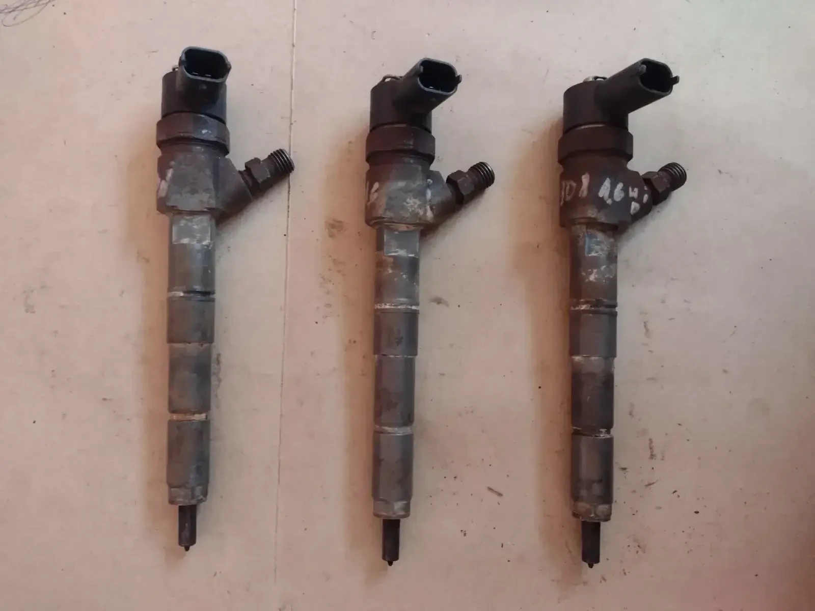 0445110299 дюза  ALFA ROMEO, LANCIA,  FIAT 2.0 JTD Bosch  0445110299 | Mobile.bg — изображение 1