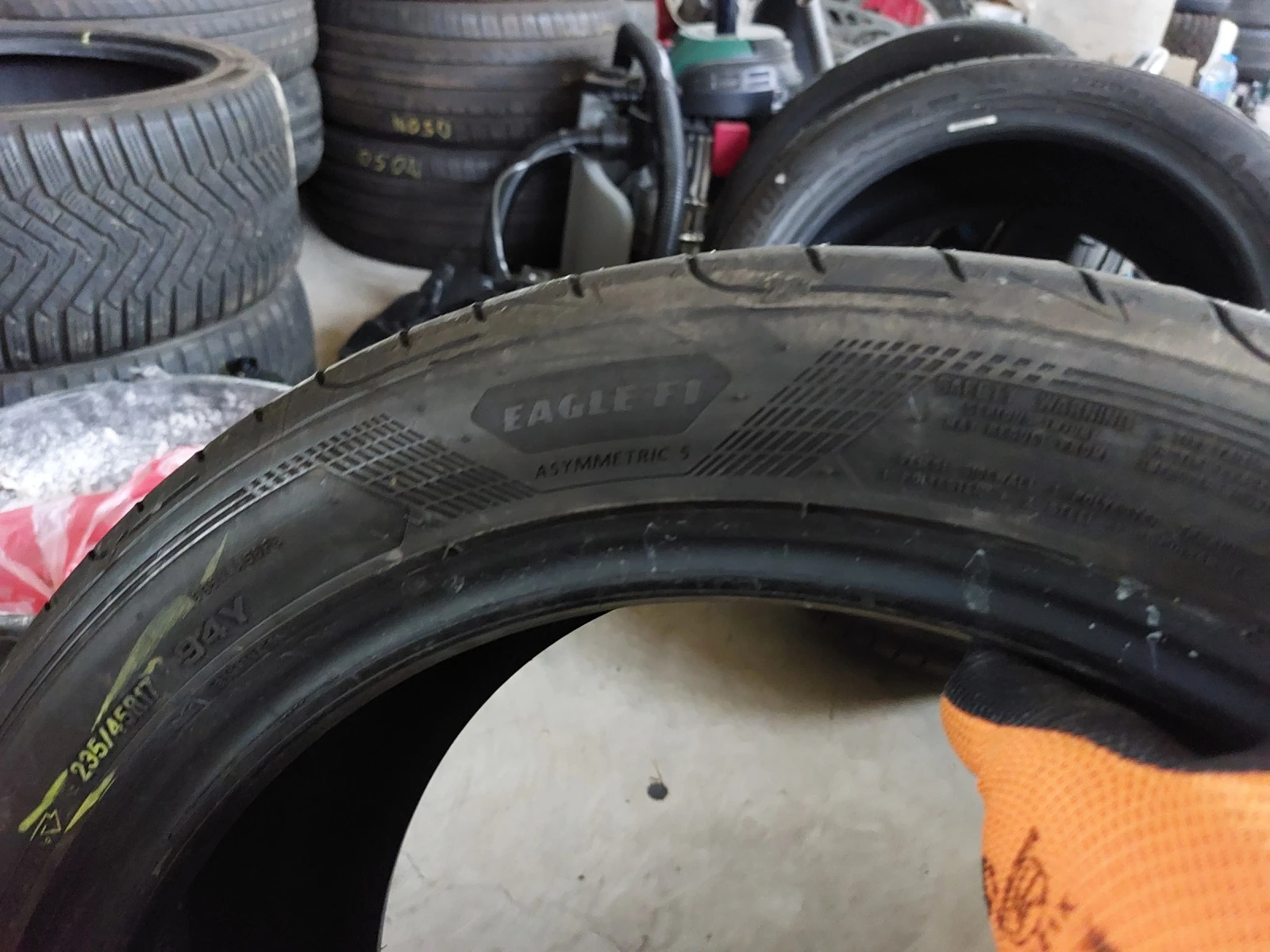 ���� 235/45R17 | Mobile.bg � ����������� 9