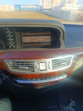 Mercedes-Benz S 320, снимка 13