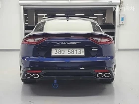 Kia Stinger 3.3 Turbo AWD* Pano* Обдух* HeadUp* 360* , снимка 3