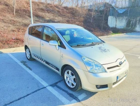 Toyota Corolla verso, снимка 5