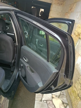 Renault Clio - 3500 € / 6845.40 лв. - 97577427 16