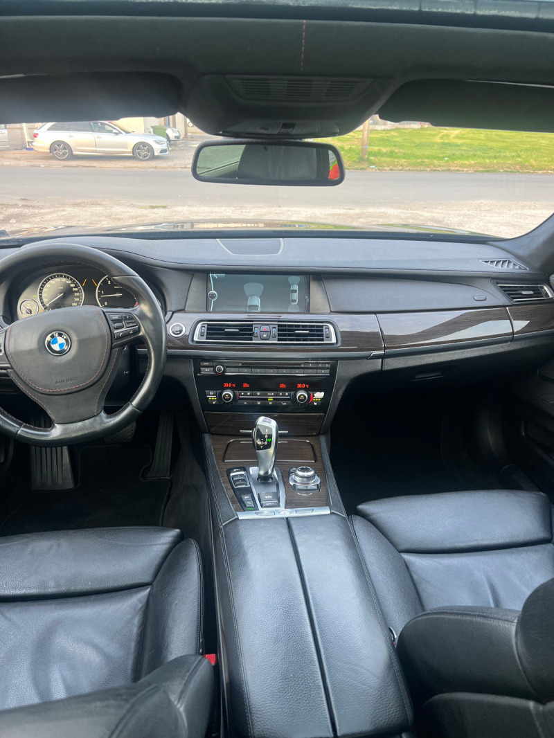 BMW 740, снимка 7 - Автомобили и джипове - 46060858