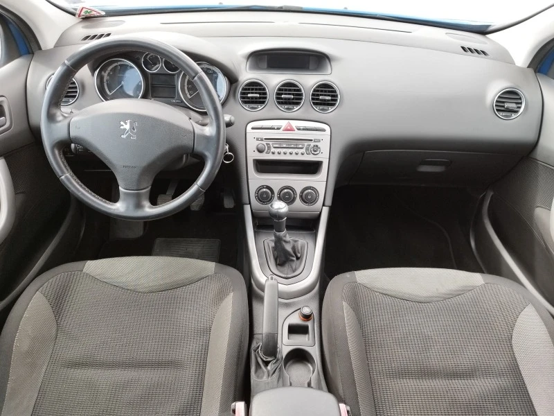 Peugeot 308 1.6I БЕНЗИН , снимка 13 - Автомобили и джипове - 46356481