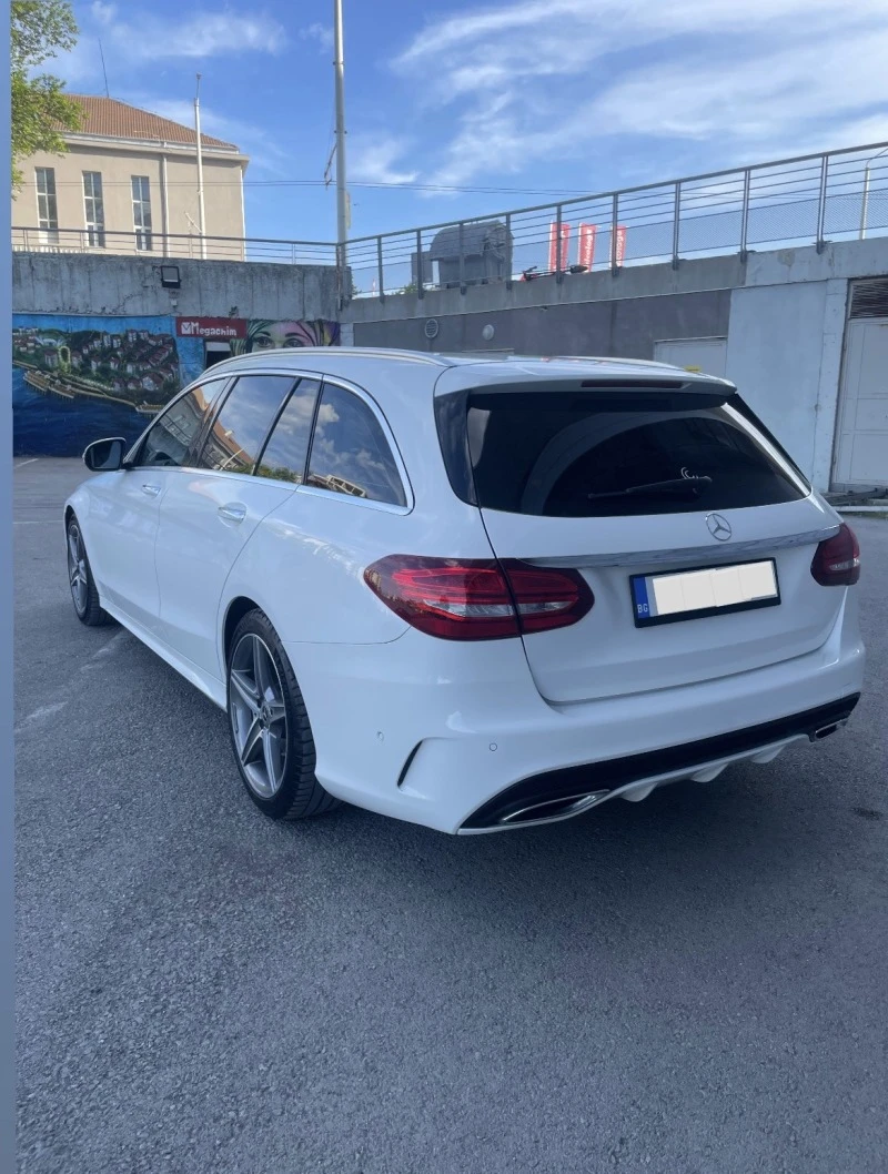 Mercedes-Benz C 200 AMG, снимка 4 - Автомобили и джипове - 47190491