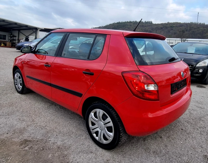 Skoda Fabia 1.2 бензин, снимка 4 - Автомобили и джипове - 47700697