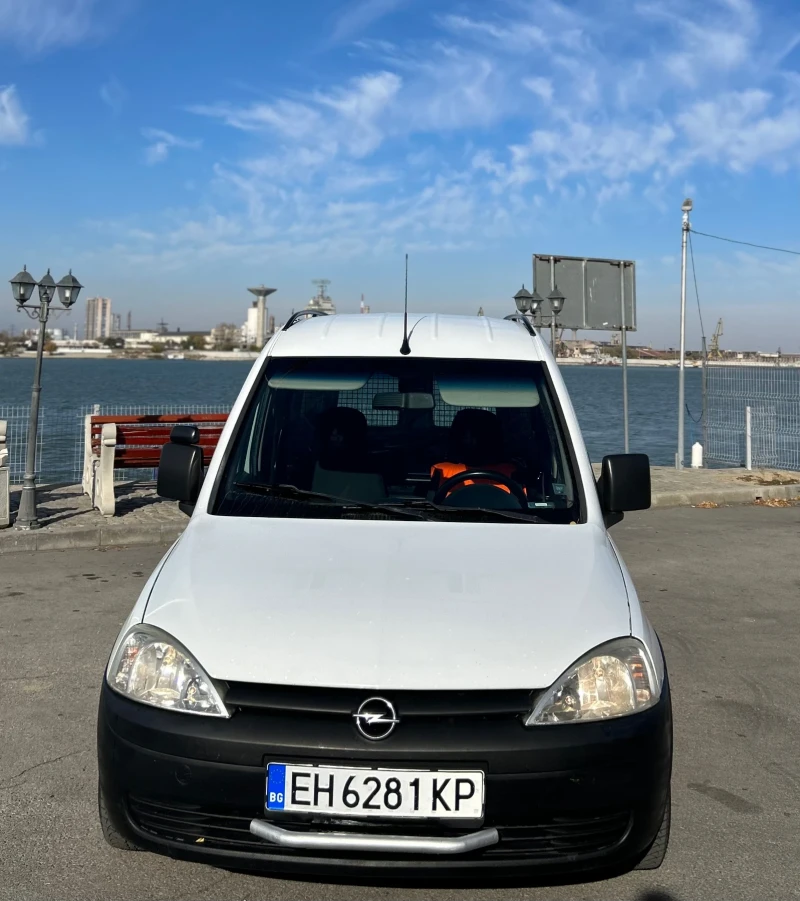 Opel Combo, снимка 3 - Автомобили и джипове - 47840695