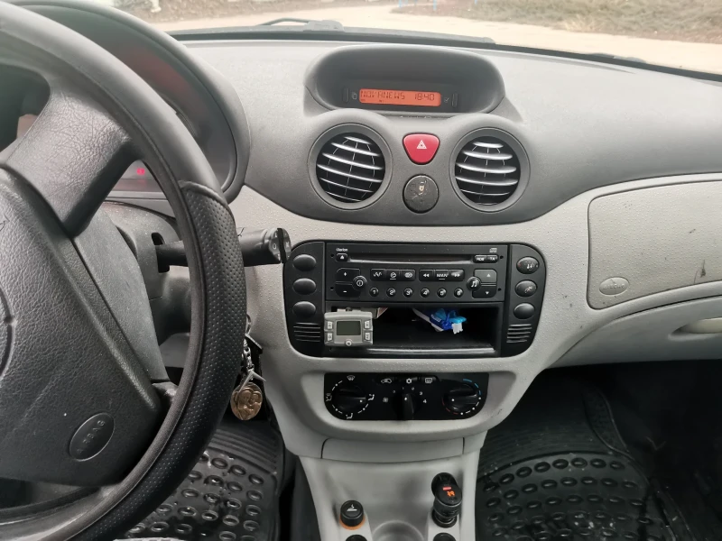 Citroen C3 XTR, снимка 9 - Автомобили и джипове - 48450302